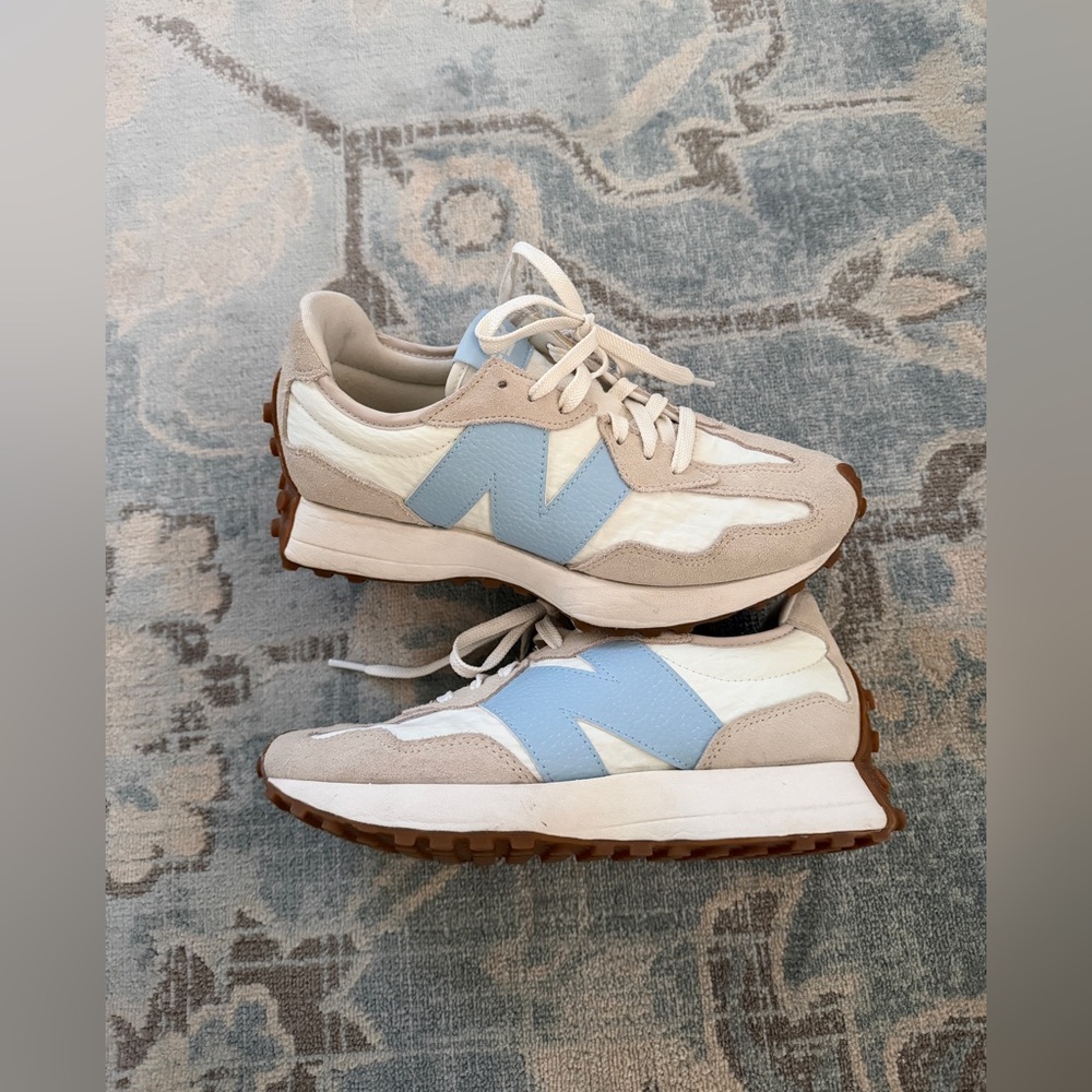 New Balance 327 Beige and Blue Sneakers